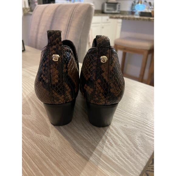 Marc Fisher Dalaran2 Womens Sz 7.5 Brown Leather Textile Snake Skin Bootie Boot - Picture 4 of 7